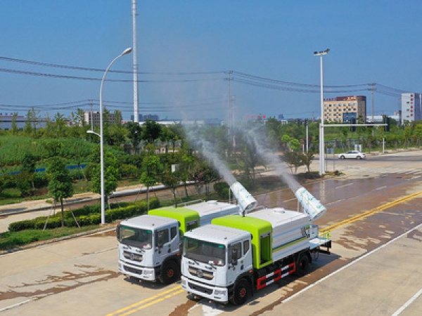 國(guó)六東風(fēng)D9 12噸（方罐）抑塵車